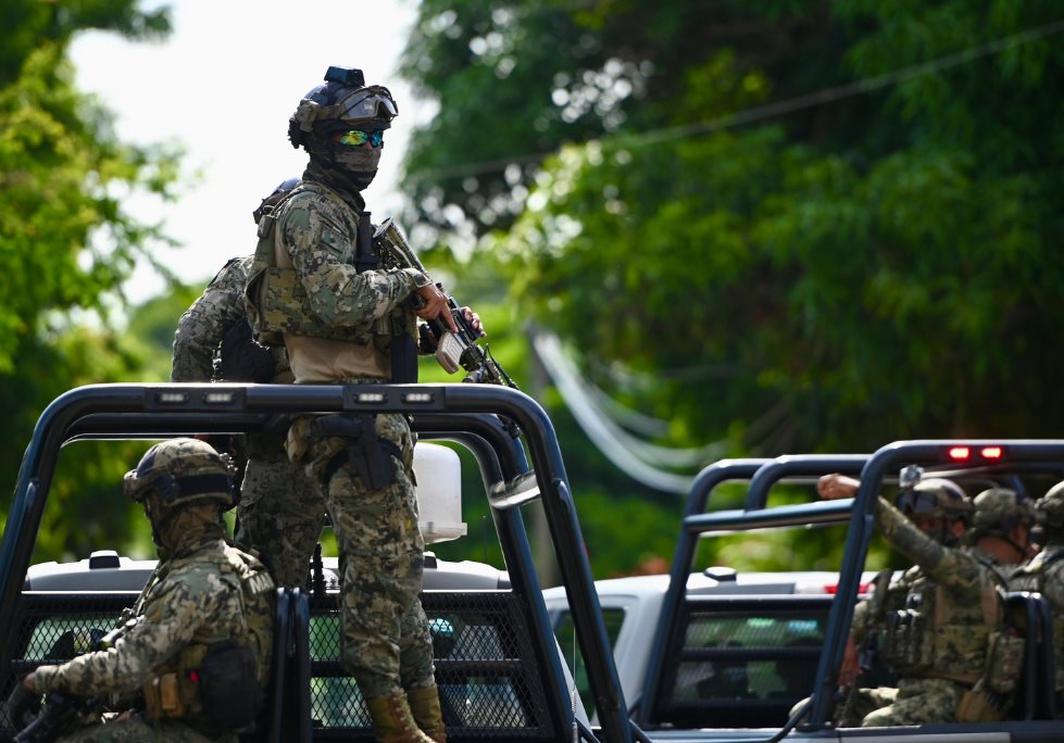 Hallan tres cuerpos sin vida en Hueyapan de Ocampo