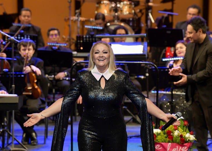 Ana Cirré celebra su cumpleaños con exitoso concierto en Xalapa