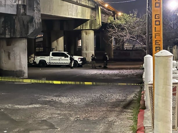 Realizan cateo de un inmueble debajo del puente Ignacio Allende en Veracruz