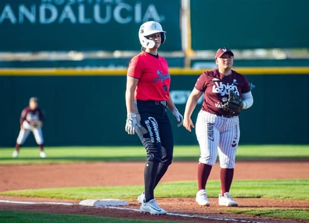 Vapulea Algodoneras a El Águila Femenil