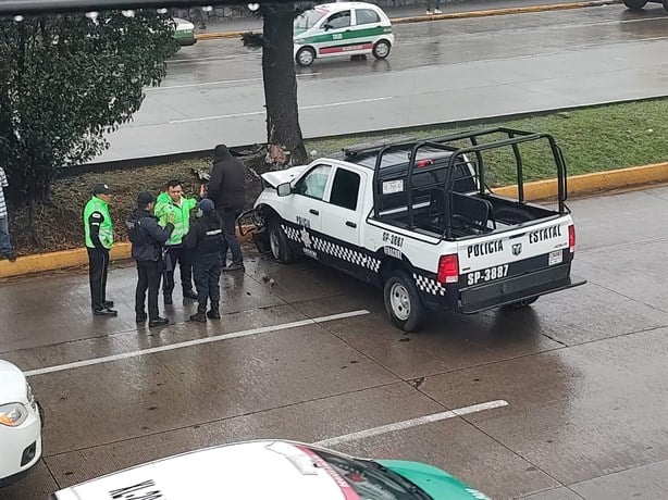 Patrulla de SSP choca en Xalapa durante operativo por secuestro de niño