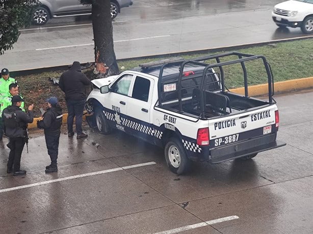 Patrulla de SSP choca en Xalapa durante operativo por secuestro de niño