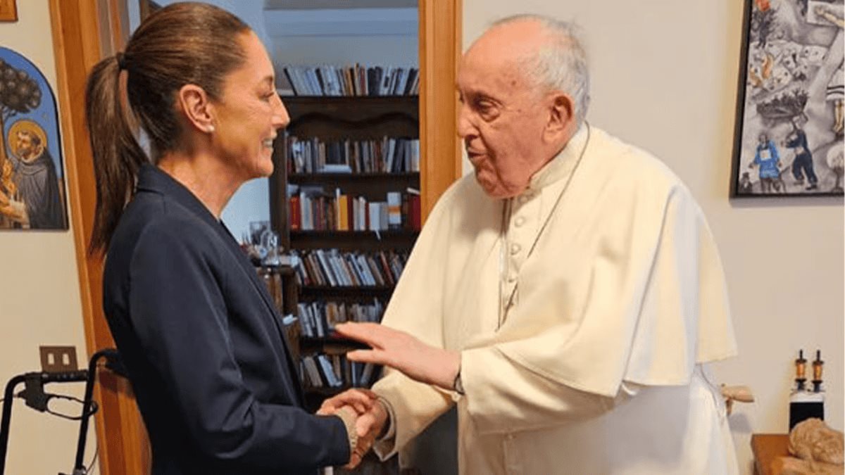 Claudia Sheinbaum envía mensaje de apoyo al papa Francisco y destaca su labor humanista