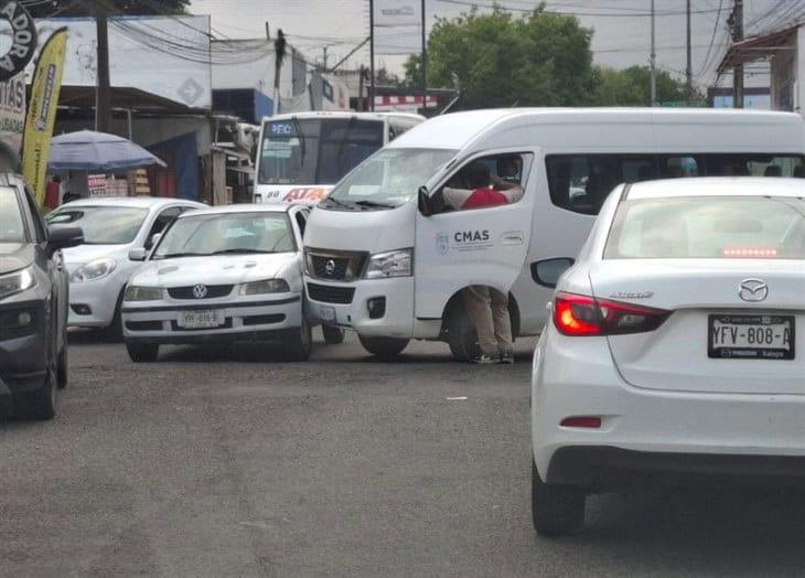 Caos vial en Las Trancas por choque entre camioneta y auto