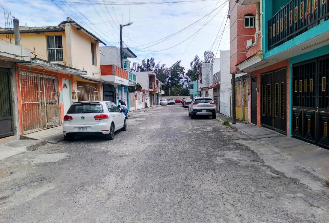 Vecinos de la Unidad Habitacional El Coyol en el Puerto de Veracruz denuncian robos en las casas