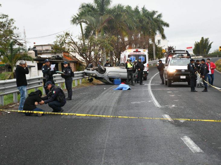 Trágico accidente en la carretera Xalapa-Veracruz deja una mujer muerta