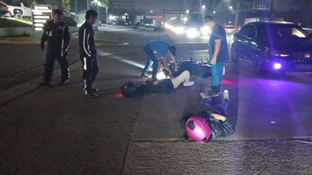 Se accidentan motociclistas sobre el Boulevard Tratados de Córdoba