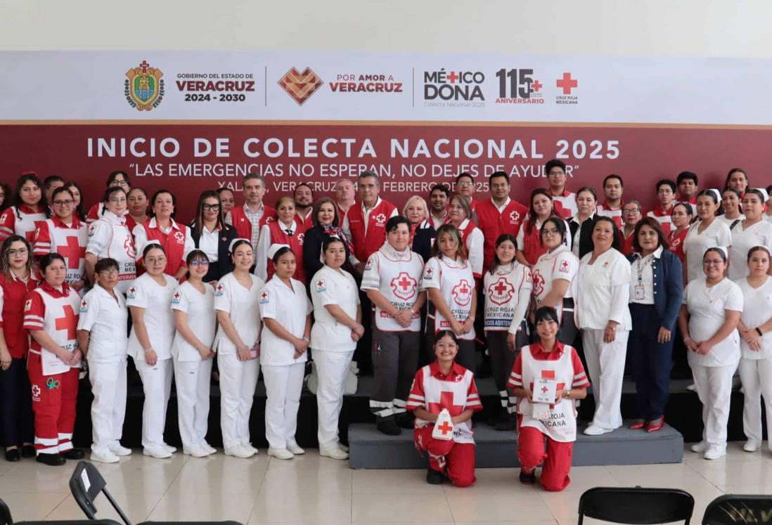 Inicia Colecta Nacional 2025 de la Cruz Roja en Veracruz; Nahle entrega dos ambulancias