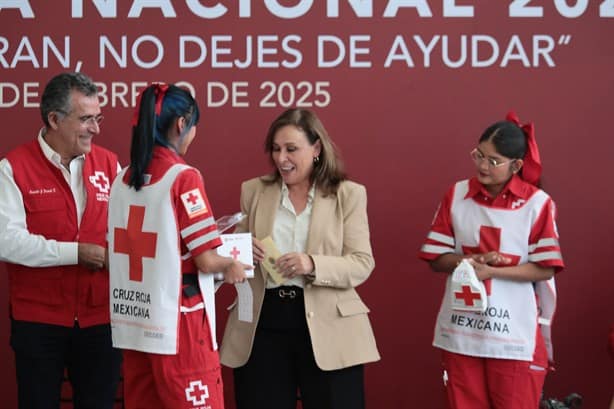 Inicia Colecta Nacional 2025 de la Cruz Roja en Veracruz; Nahle entrega dos ambulancias