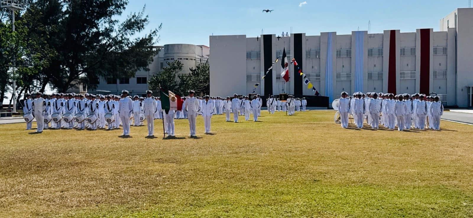 66 alumnos realizan Jura de Bandera en la Escuela Náutica Mercante de Veracruz