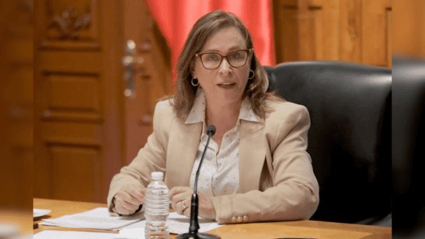 Nahle lanza discurso anti corrupción