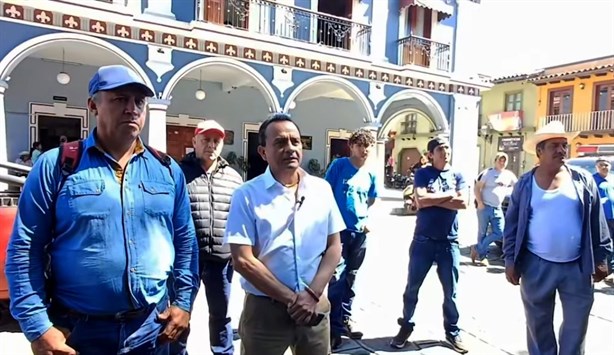 Levantan protesta en Naolinco, pobladores logran acuerdos con alcalde