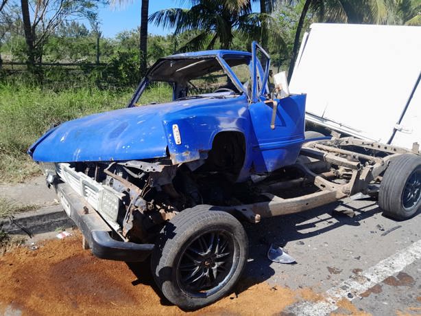 Mujer ocasiona fuerte accidente en el tramo Boca del Río - Paso del Toro