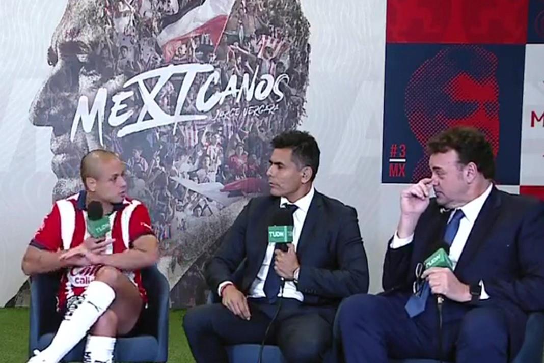 Faitelson explota contra Chicharito por festejo ante San Luis