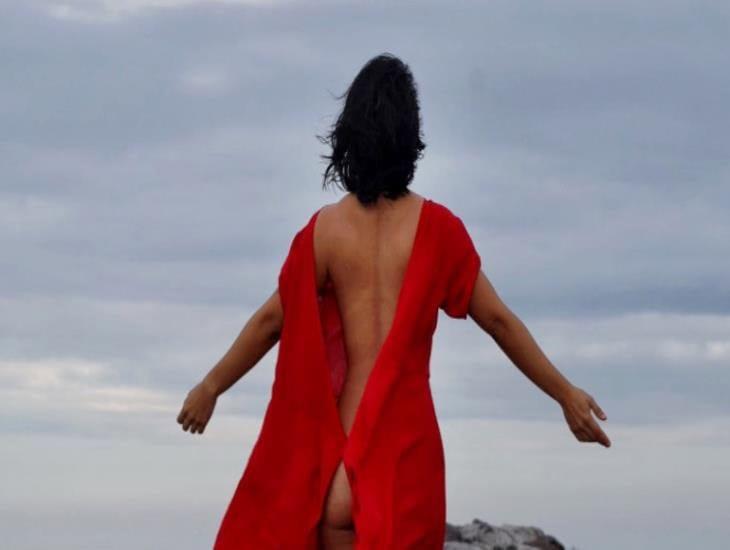 Talía Montiel retoma desnudo fotográfico