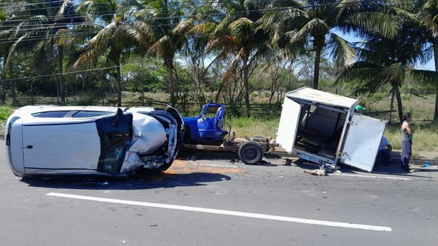 Angie Del Olmo sufre aparatoso accidente en carretera Boca del Río-Paso del Toro | VIDEO