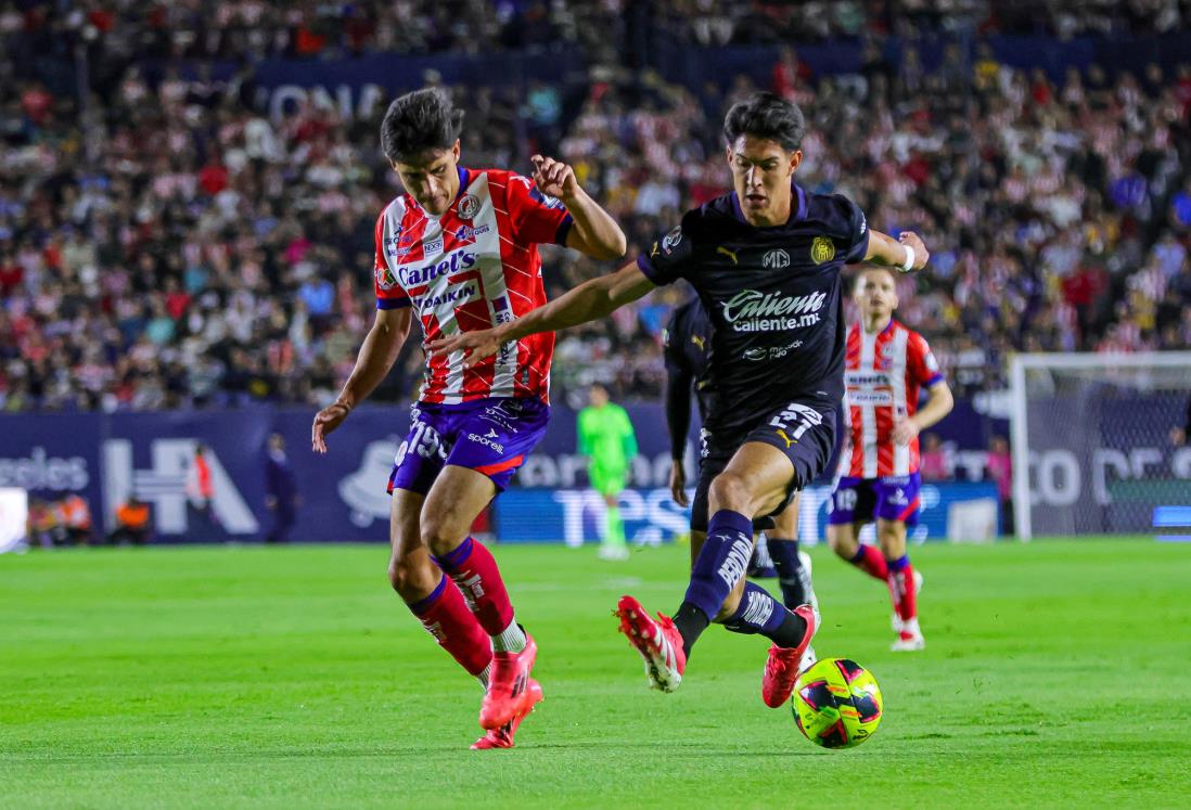 Logra San Luis triunfo de oro ante Chivas