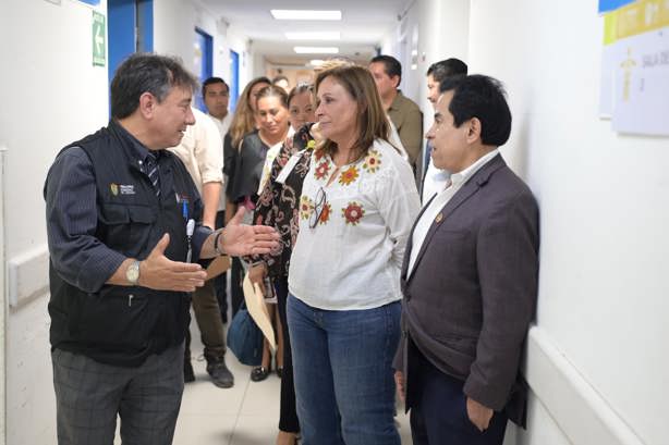 Alejandro Svarch y Rocío Nahle supervisan Hospital Regional de Veracruz y Torre Pediátrica