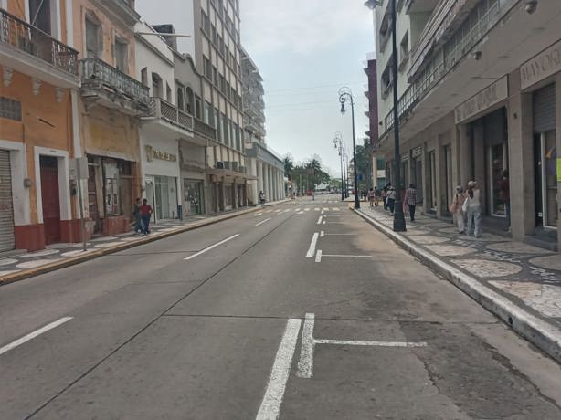 Así se ve el centro de Veracruz por el cierre de calles aledañas a la avenida Independencia