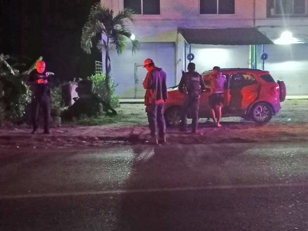 Sicarios disparan a quemarropa a auto en carretera de Martínez de la Torre; un herido grave