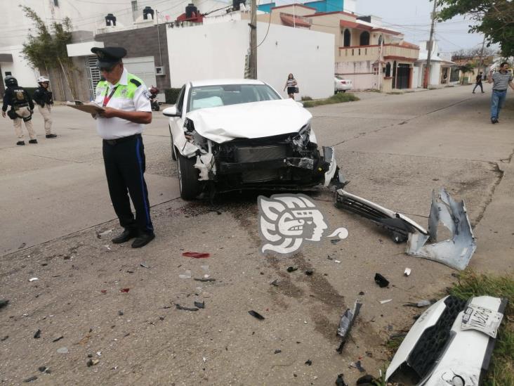 Nogales despierta con sangre, albañil es acribillado en su casa