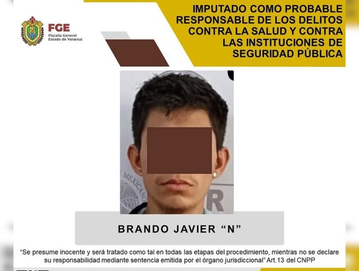 Imputan a Brando Javier N por delitos contra la salud y agresión a autoridades en Tlapacoyan