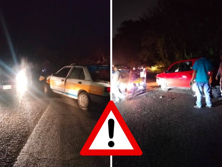 ¡Encontronazo! chocan camioneta y taxi en Córdoba