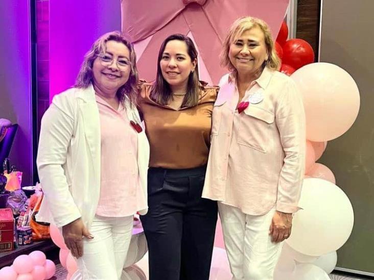 Realizan Círculo Rosa de MUAC del mes de febrero