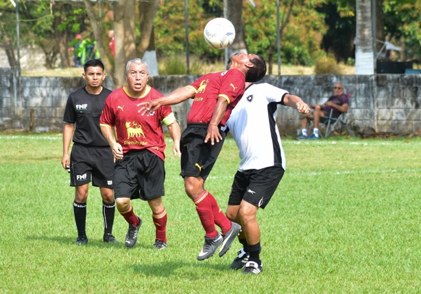 Se impone Botafogo en Liga Oropeza Veteranos