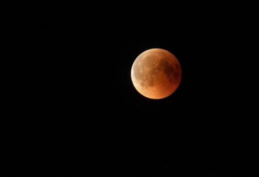 Luna de gusano: Fecha para observar su punto máximo, este es su significado