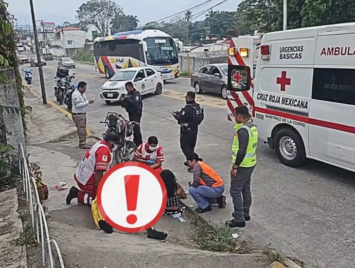 Joven motociclista se accidenta y lesiona en Martínez de la Torre