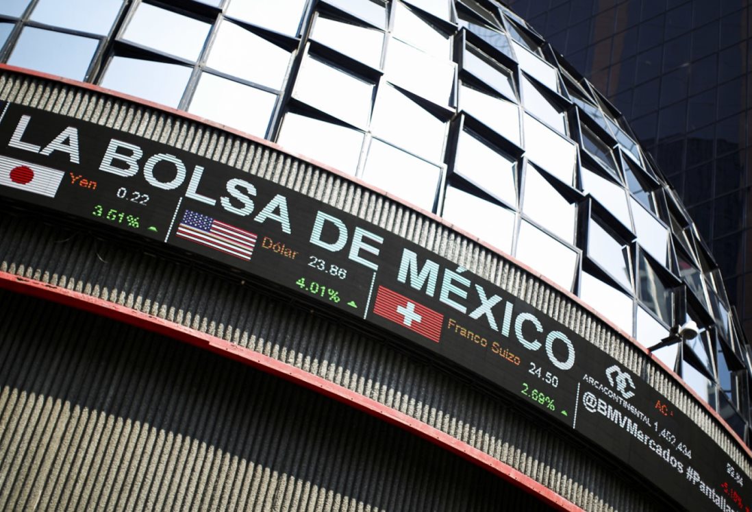 Bolsa Mexicana de Valores cae ante temor por aranceles de Trump