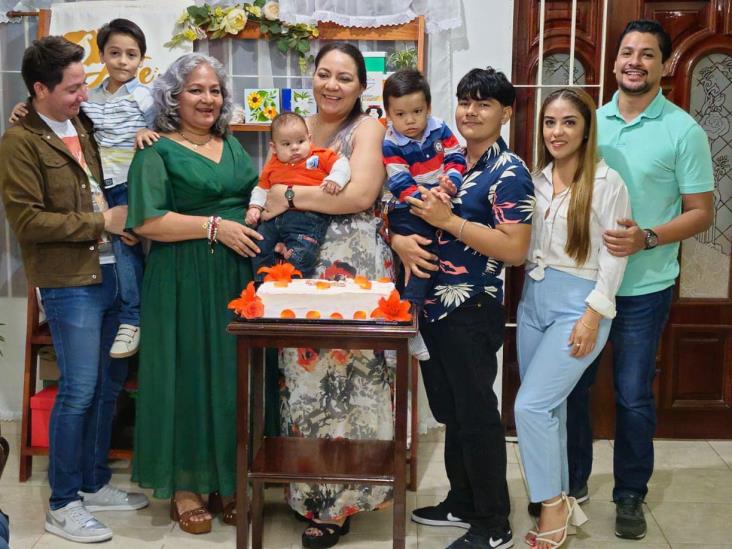Sol y Sones de María Elena Hernández Lara, cronista de Tierra Blanca