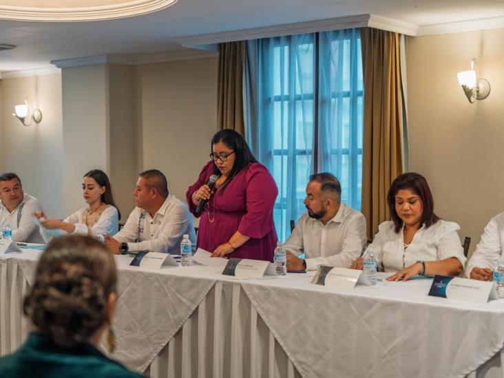 Abigail Guzmán Hernández es reelecta como presidenta de CANIRAC Veracruz