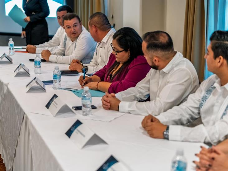 Abigail Guzmán Hernández es reelecta como presidenta de CANIRAC Veracruz