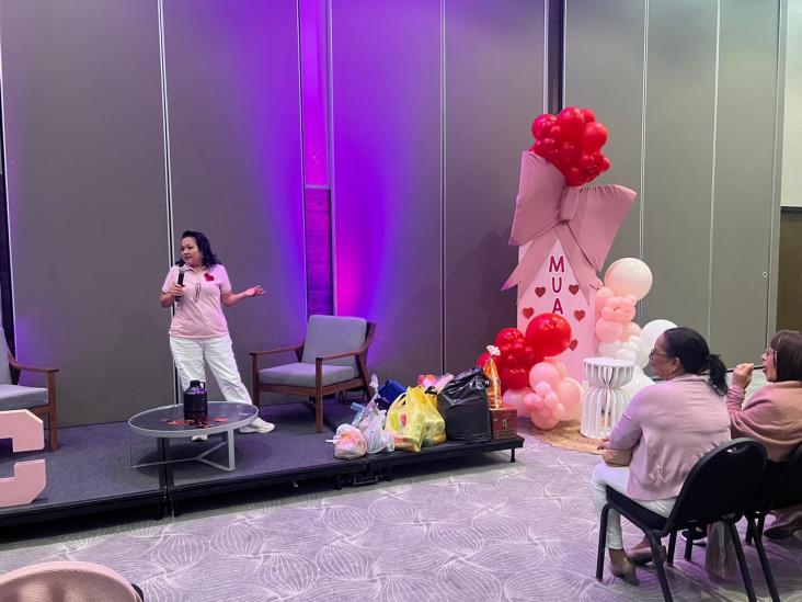 Realizan Círculo Rosa de MUAC del mes de febrero