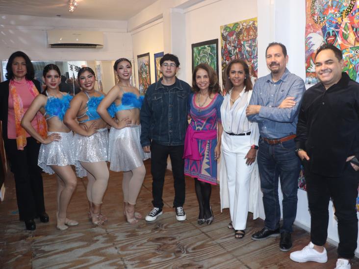Efectúan la exposición un ´Carnaval Eterno´