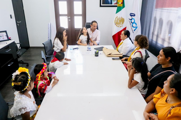 Juan Manuel Unánue entrega donativo a AMANC Veracruz para apoyar a niños con cáncer