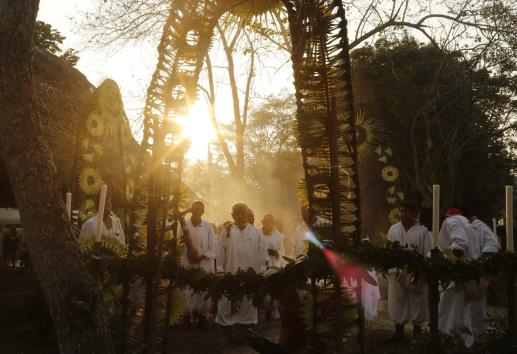 Realizan rituales para pedir protección espiritual en Cumbre Tajín 2025
