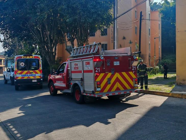 Incendio en unidad FOVISSSTE moviliza a Bomberos, en Xalapa