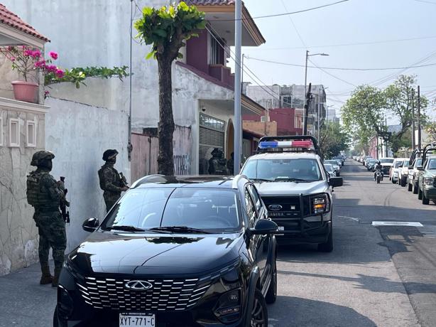 Fuerzas del orden mantienen un intenso despliegue en el fraccionamiento Reforma de Veracruz