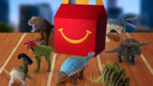 Cajita Feliz de McDonalds de Jurassic World  ¿Cuánto cuesta y qué juguetes tiene? 