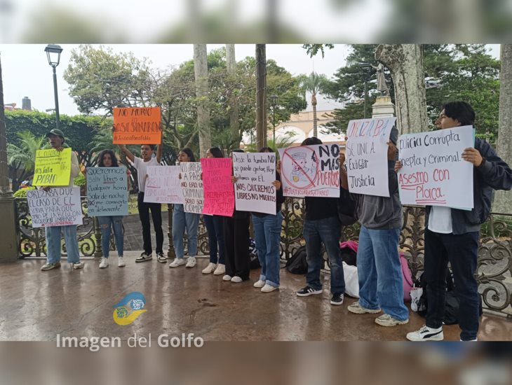 Justicia para Pablo y respeto hacia los jóvenes, exigen estudiantes en Orizaba (´+VIDEO )