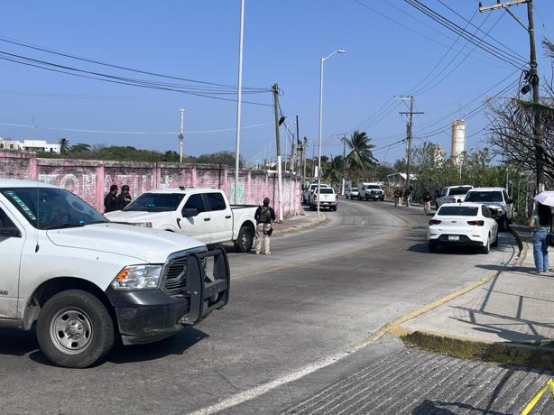 Catean corralón de autos presuntamente propiedad de "Pepín" Ruiz en El Coyol