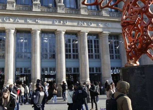 Encuentran una bomba en estación de tren de París; el explosivo es de la Segunda Guerra Mundial