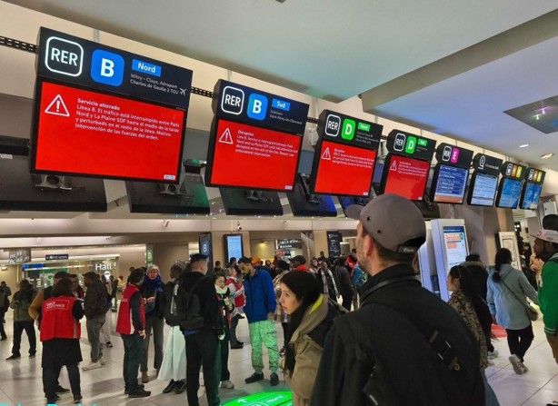 Encuentran una bomba en estación de tren de París; el explosivo es de la Segunda Guerra Mundial