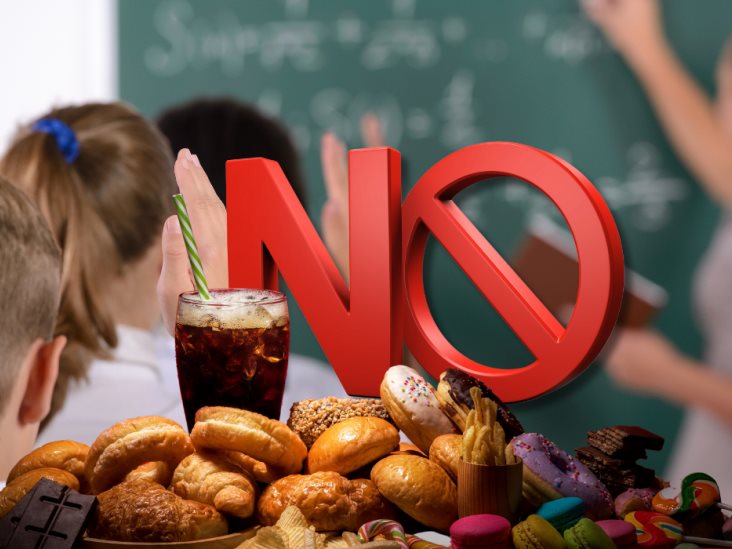 ¿De cuánto es la multa a las escuelas por no prohibir comida chatarra? esto dice la SEP