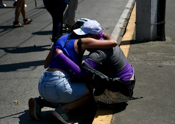 Marcha, indignación y resistencia en el 8M en la capital veracruzana (+VIDEO)