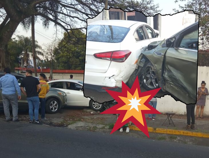 Encontronazo entre dos autos deja un menor lesionado, en Córdoba