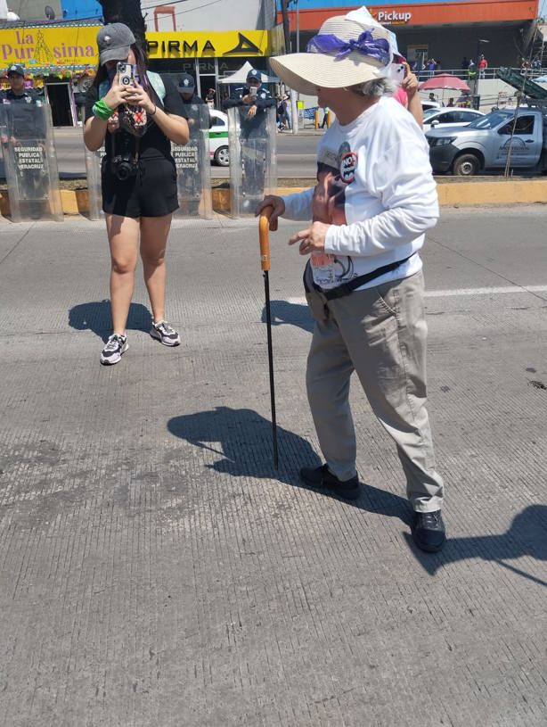 Marcha, indignación y resistencia en el 8M en la capital veracruzana (+VIDEO)